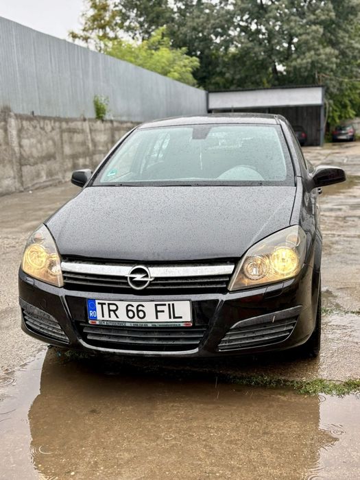 Vand opel astra h 1.6 benzina