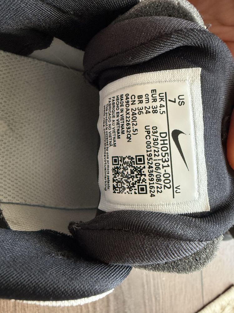 Дамски маратонки nike furyosa