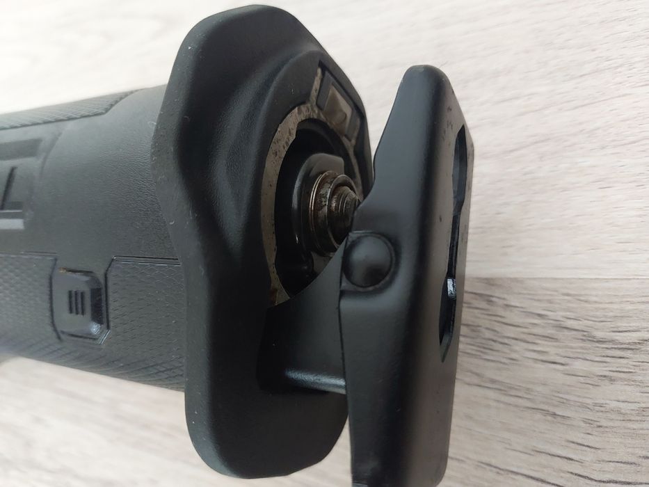 Fierastrau sabie milwaukee M18 FSZ, 2022, stare perfectă puțin folosit