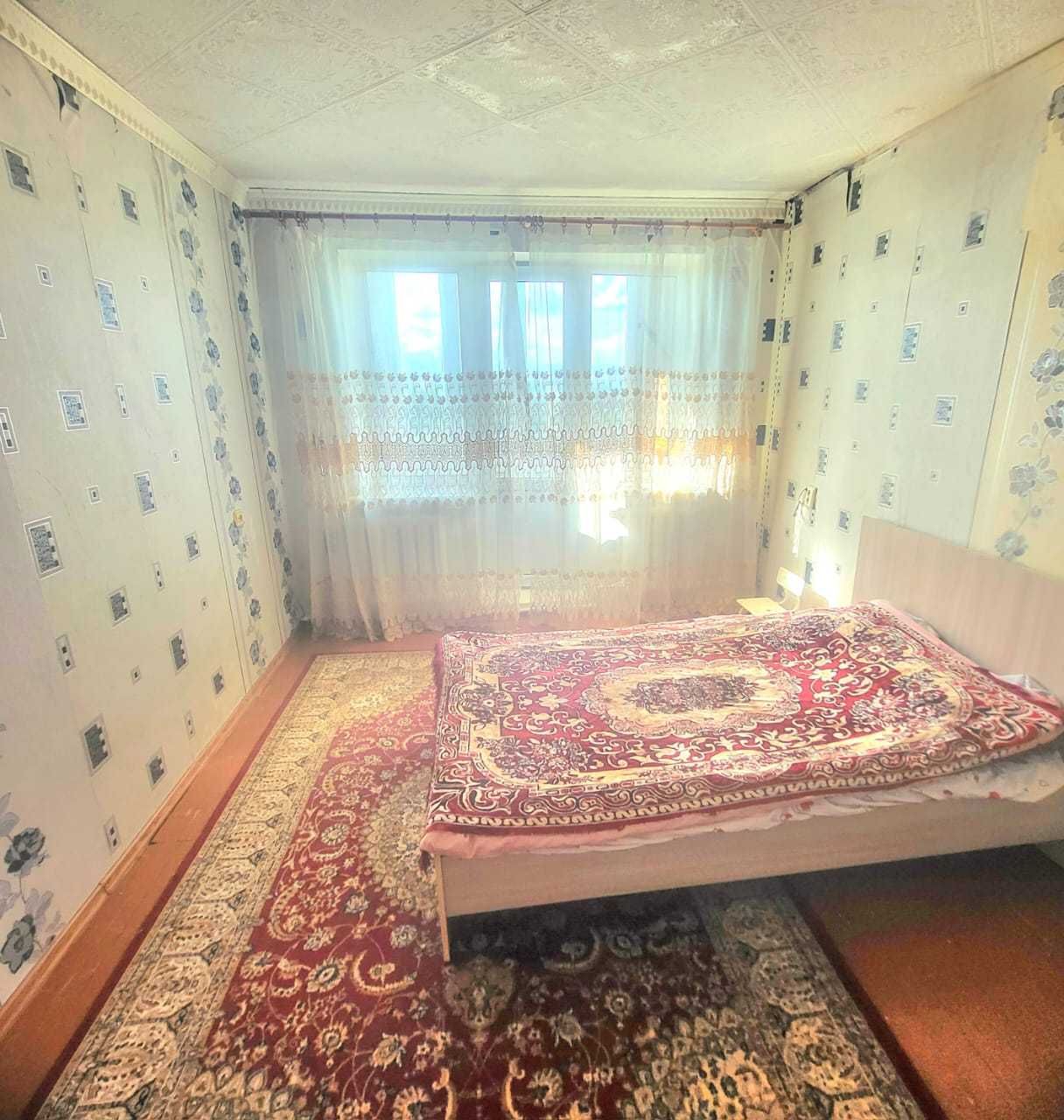 Продам 3 комнатную 4 микрорайон