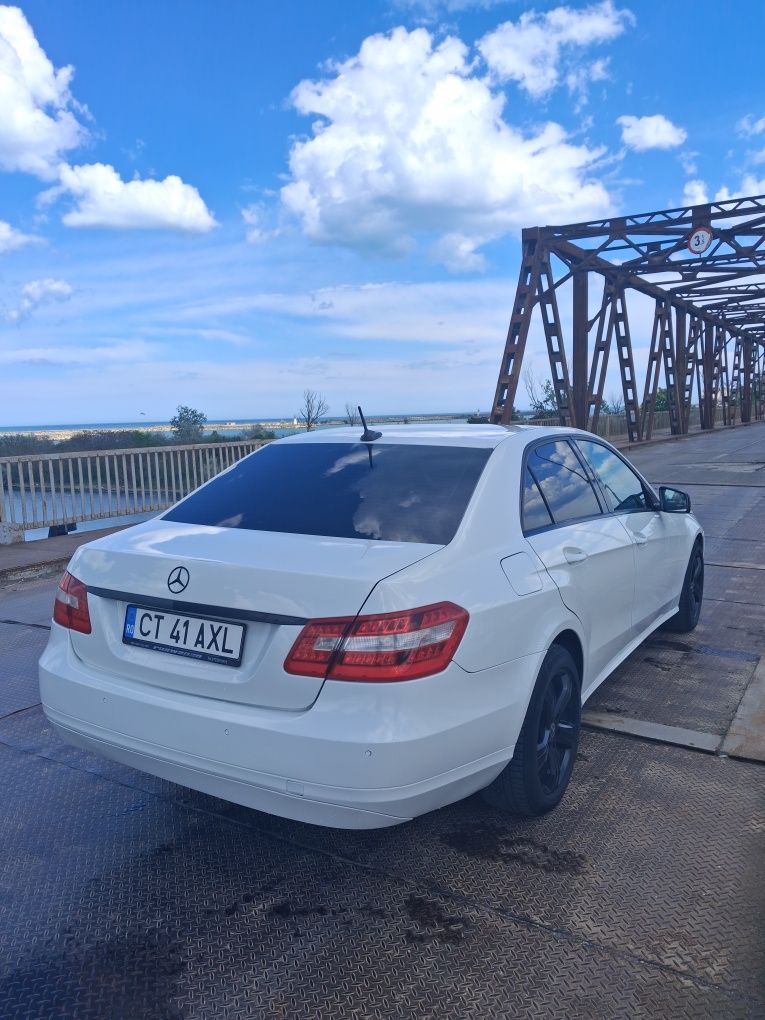 Mercedes E200 w212