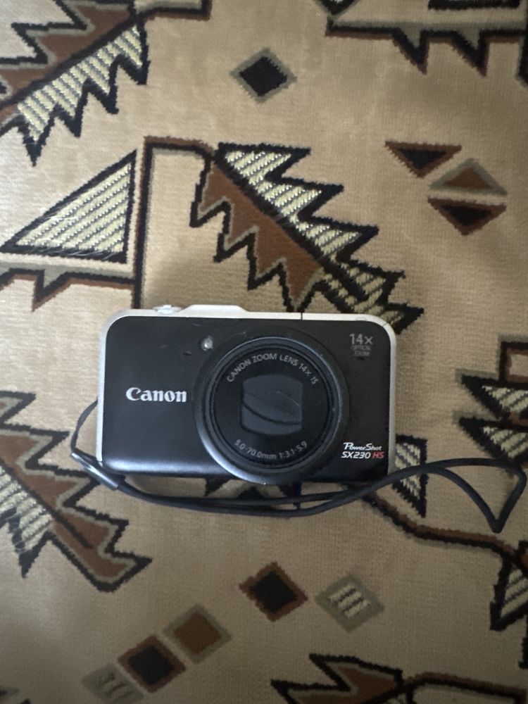 Фотоаппарт canon на аккумуляторе