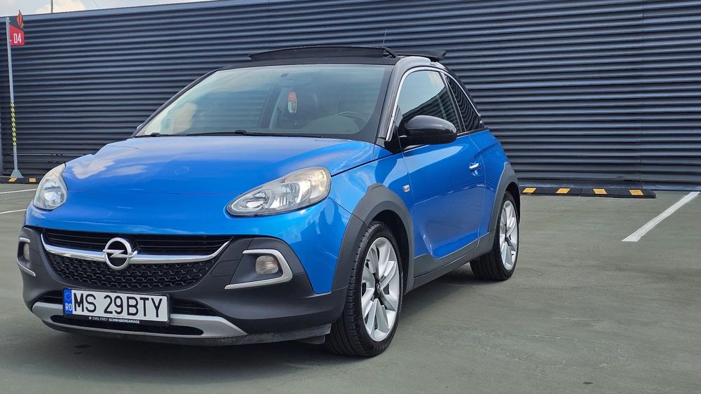 Opel Adam Rocks~An 2015~Panorama Mare~Model Cross~Dotat~Impecabil!