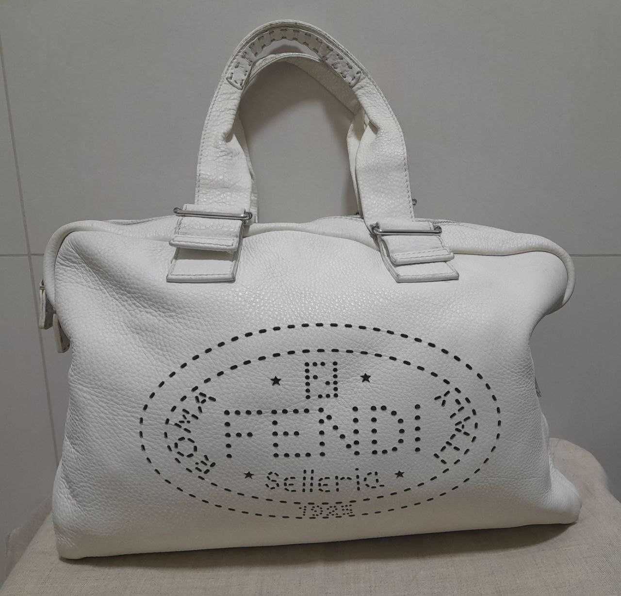 FENDI / Made in Italy. Винтажная сумка с ID номером. Редкость.