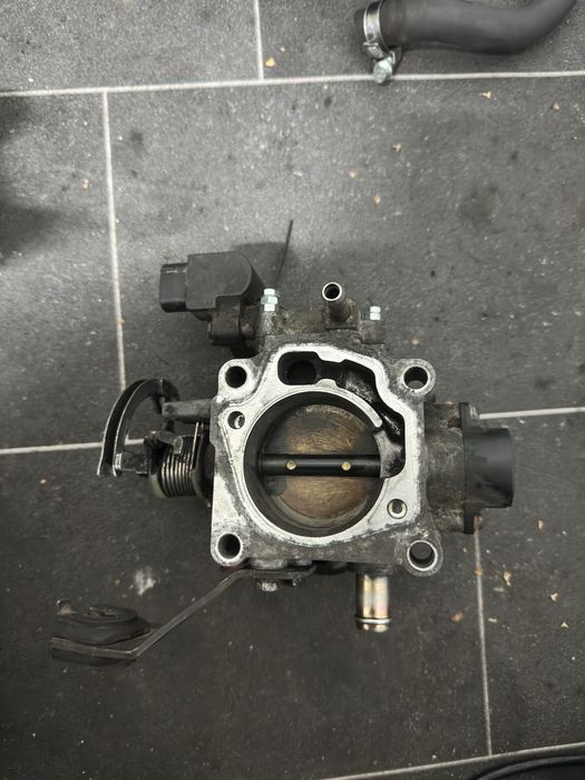 Toyota celica 1.8vvti 143 ЧАСТИ / части за тойота селика