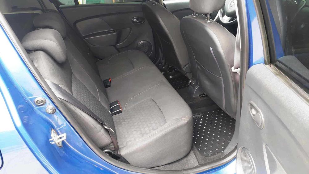Dacia SANDERO an 2015 0.9 benzina 90 cai EURO 5 NAVI