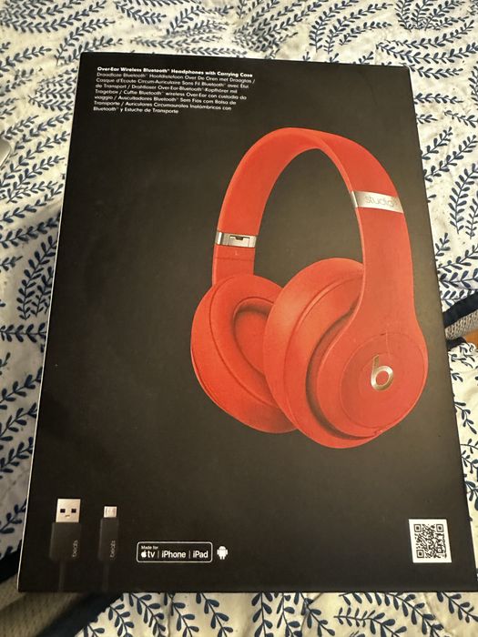 Beats Studio 3, wireless, active noice canceling. 750 lei