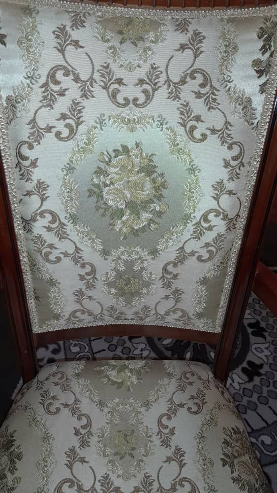 Utol ustul 12 kishilik