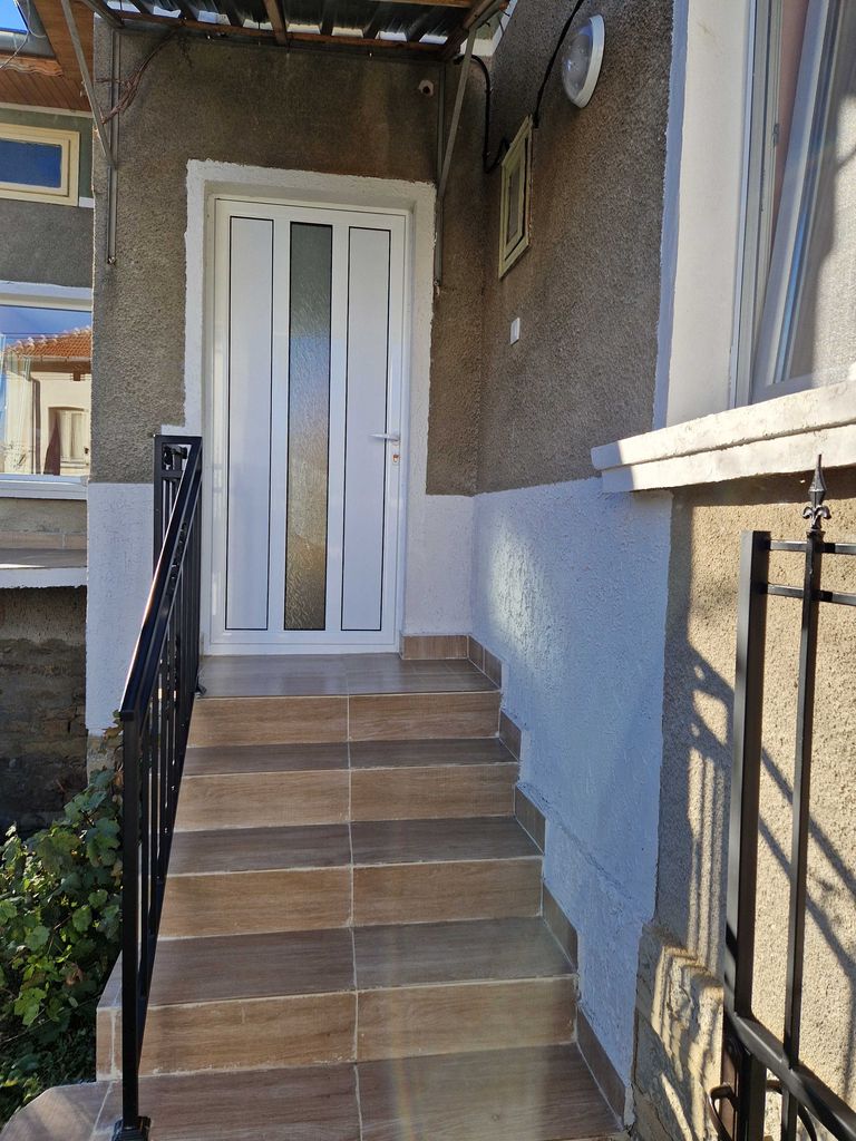 Продава се Къща в Троян - 79 кв.м за 880 €/кв.м - Снимка #1