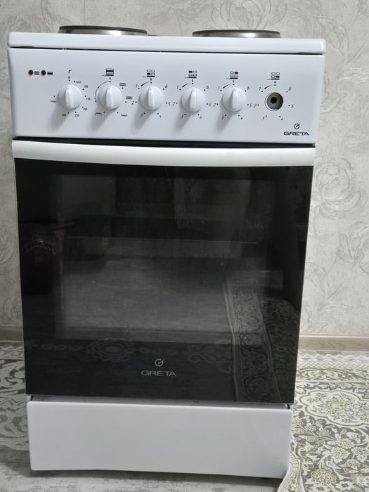 Электрическая плита Greta