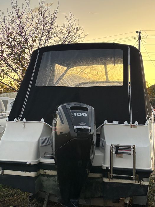 Quicksilver 505 activ cabin