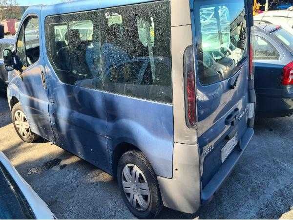 Opel Vivaro 1.9 DTi 2006г. на части