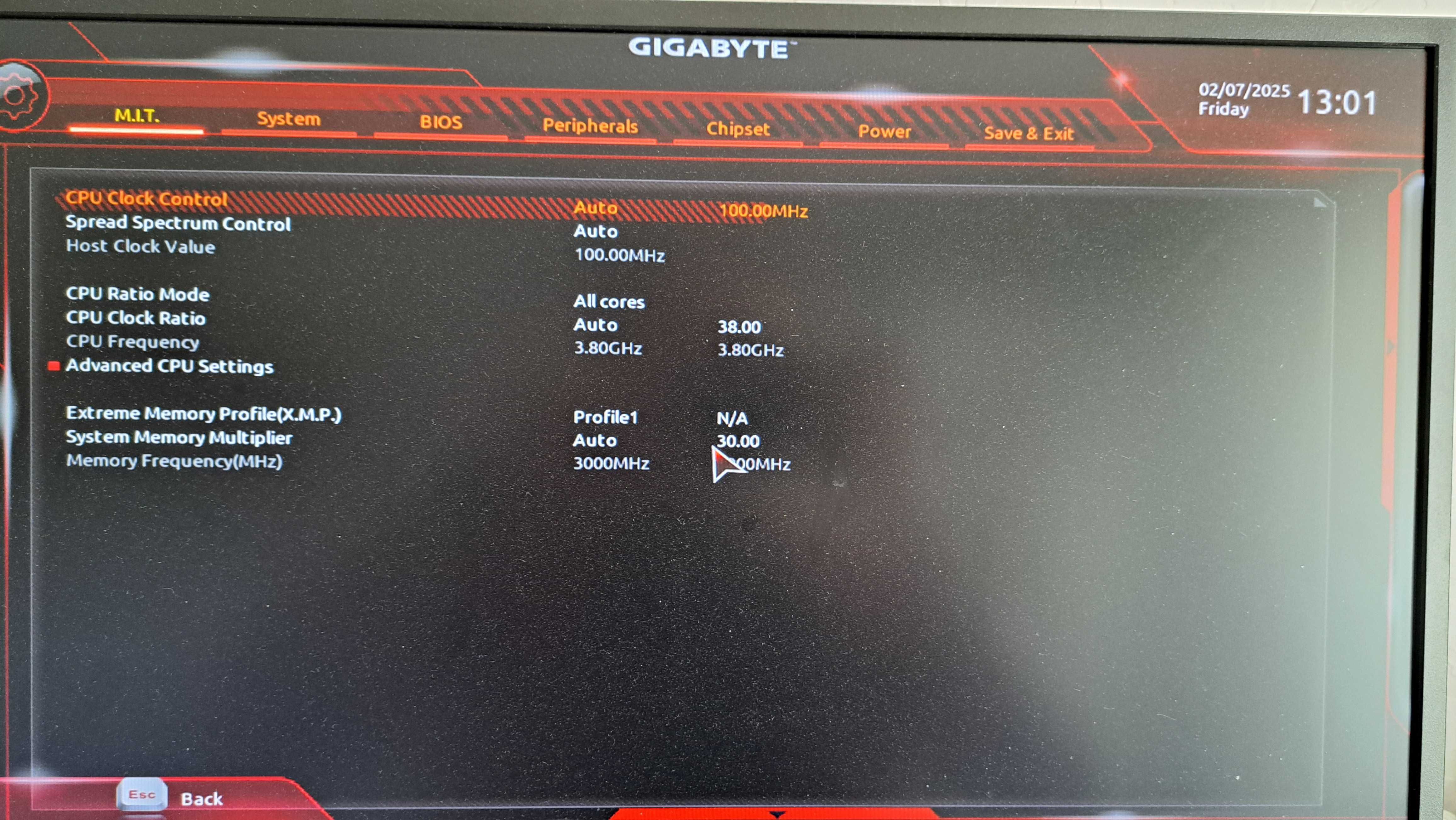 Геймърски компютър AMD Ryzen 5 3600x, X570UD, 2x8GB RAM, NVIDIA 1050ti