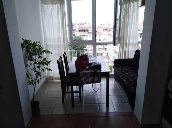 Дава се под наем Двустаен апартамент в Бургас, Център - 65 кв.м за 102 € - Снимка #8
