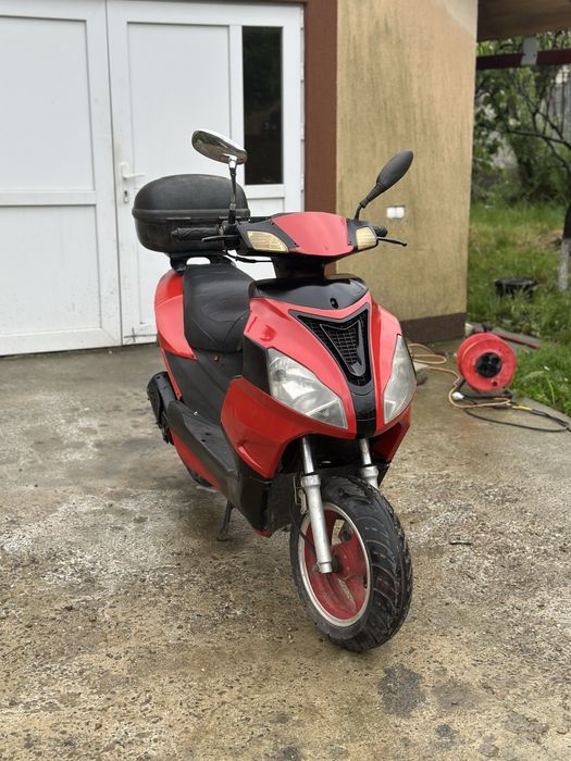 Scuter 49cc inmatriculat