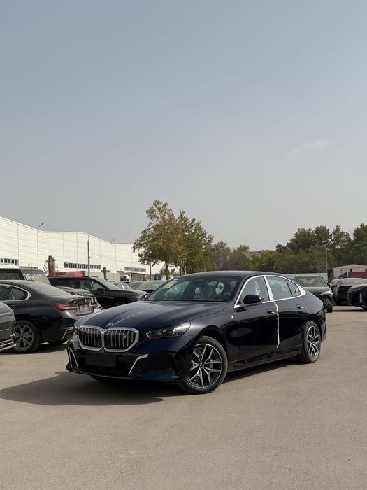 BMW I5 35L Drive