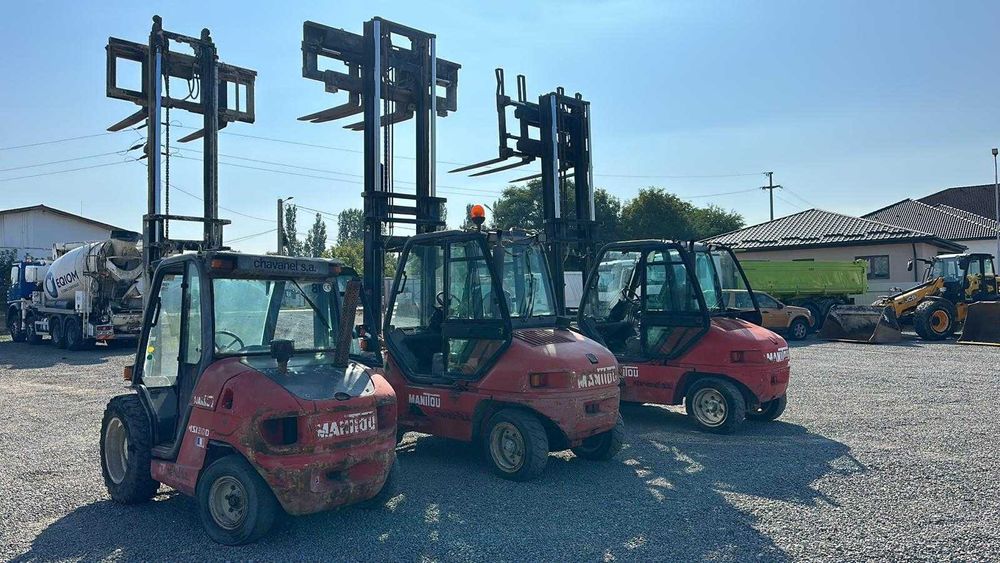 Stivuitor Manitou MSI 50 2 buc MSI 30 1 buc (pt teren accidentat)