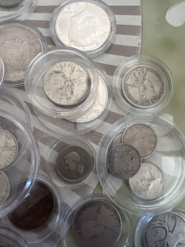 38 monede argint 218 grame