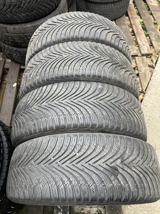 Cauciucuri iarna 205/50/17 Michelin