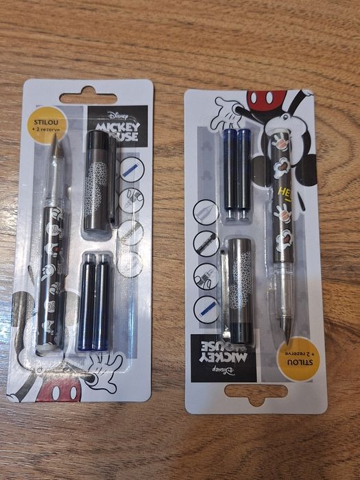 Stilou Disney + rezerve