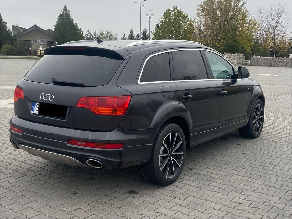 Vând sau Schimb Audi Q7 Quattro 3.0 tdi