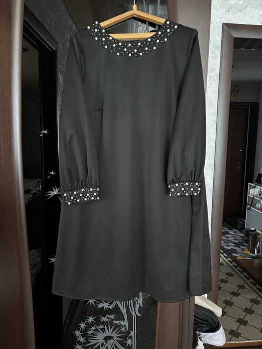 Продам     платья