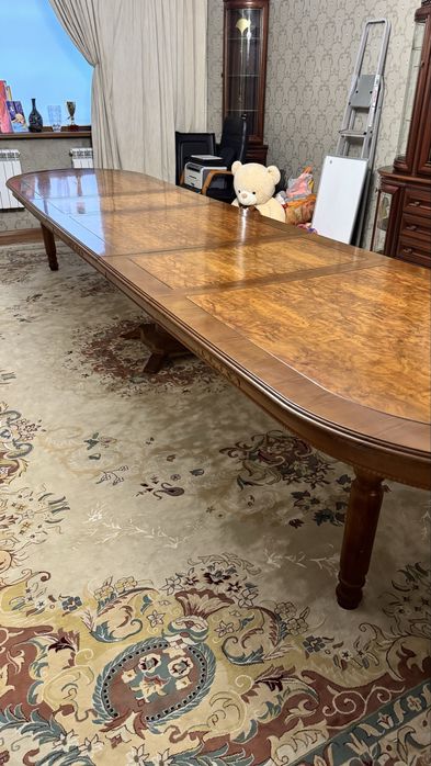 Стол 5 (пять) метров