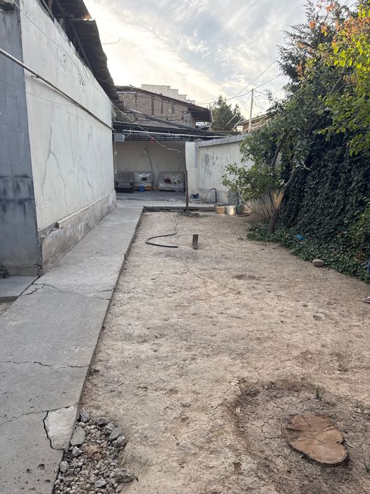 Hovli Sotiladi Srochna