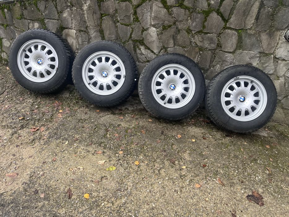 Jante BMW E39 205/65/15 cu anvelope iarna