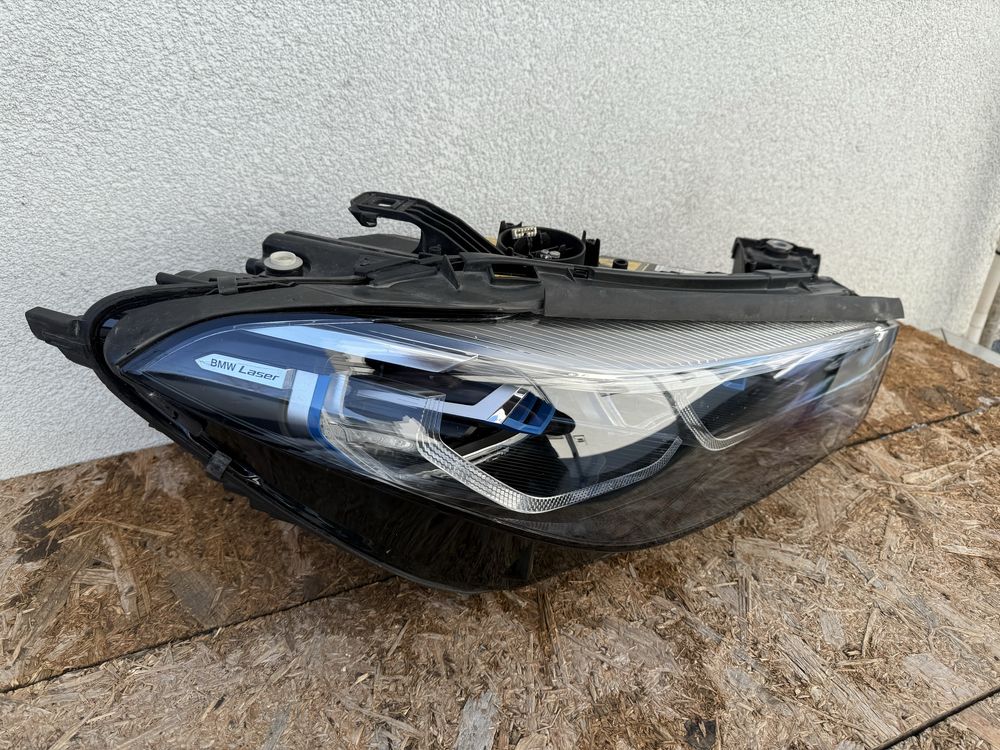 Far dreapta BMW Seria8 M8 G14 G15 G16 Full LED LASER Original Europa