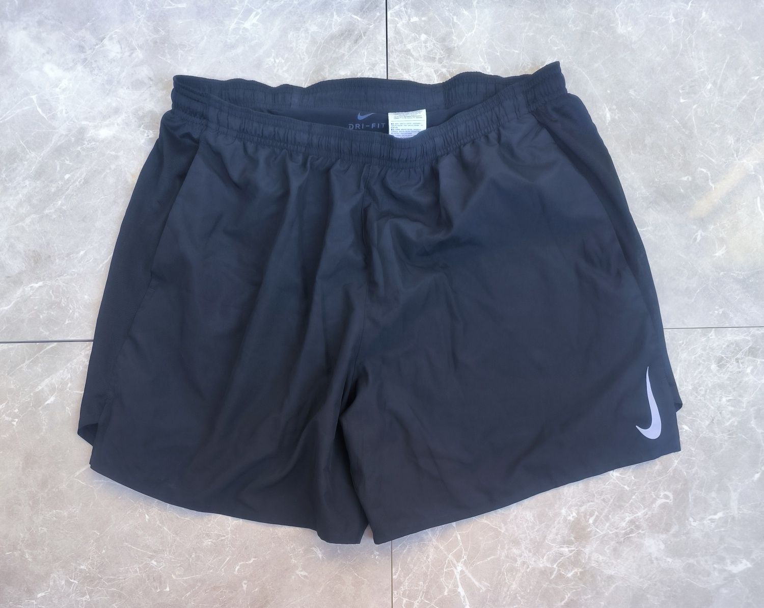 Nike running 2XL къси панталони
