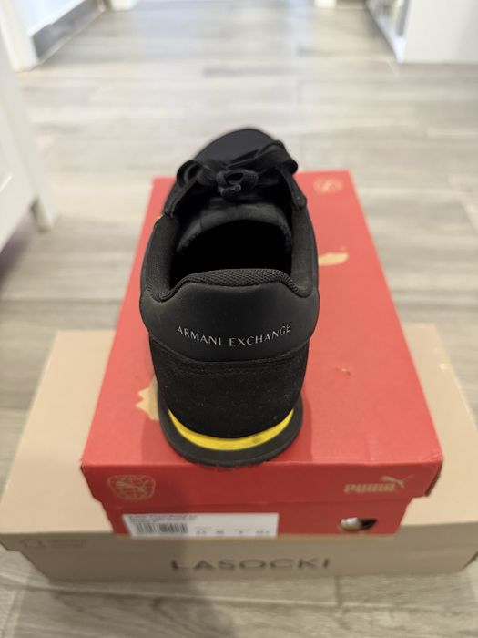 Adidasi Armani Exchange 42