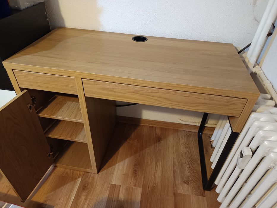 Birou Ikea MICKE Stejar