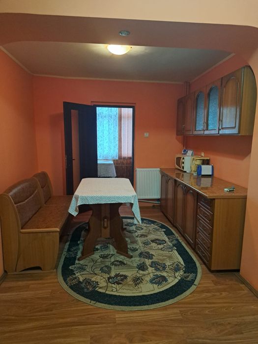 Apartament de închiriat