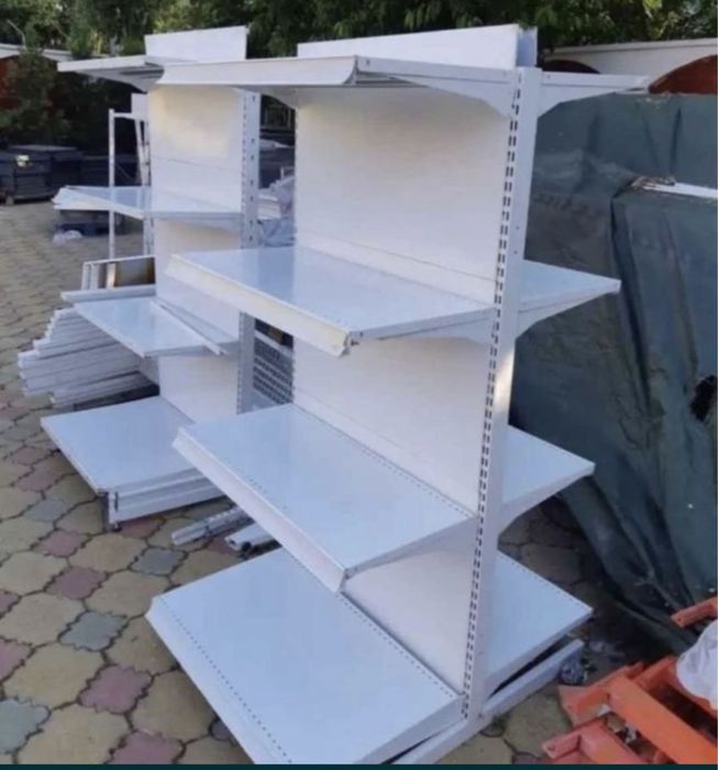 Vand rafturi de magazin la super pret