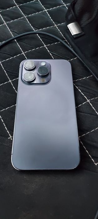 Айфон 14 про в хорошем состоянии