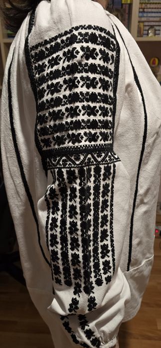 Ie autentica mărime mare