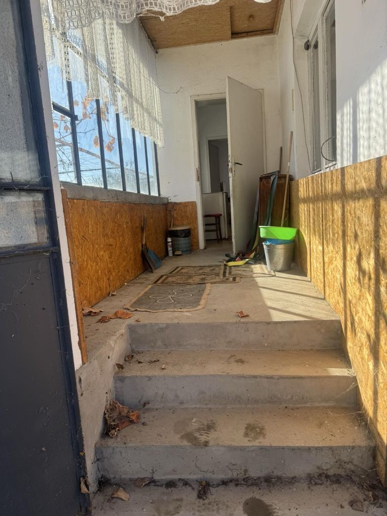 Продава се Къща в Пловдив, Кючук Париж - 54 кв.м за 453 €/кв.м - Снимка #1