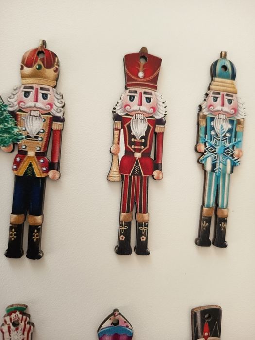 Set 12 Soldatei din Lemn (plate) Decoratiuni Brad Craciun