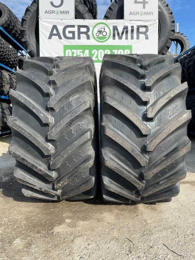 Cauciucuri noi radiale 800/65R32 marca BKT pentru combina DEUTZ-FAHR