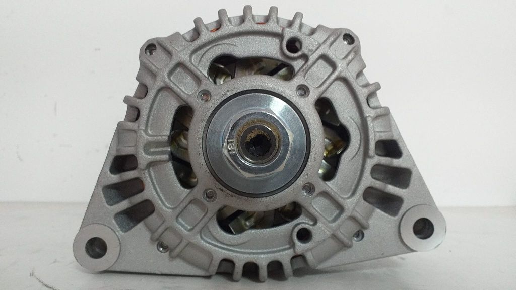 Alternator nou buldo Volvo BL71 BL70 BL60 BL62 seria BL