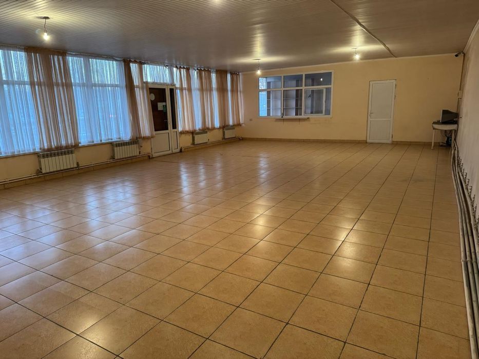 Срочно сдается помещение в аренду.