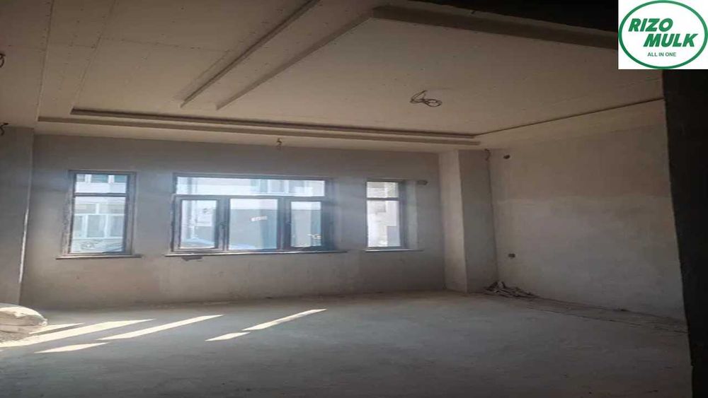 Назарбек Харакатда курилиши тугалланмаган ховли сотилади. NR494/52