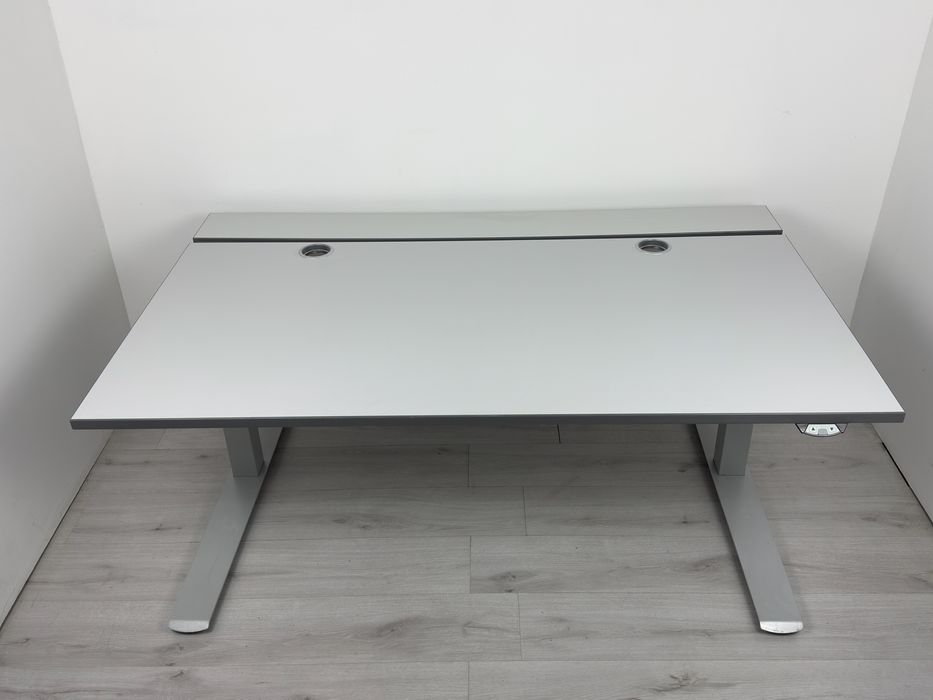 Бюро електрическо регулация от 66 см до 126 см обзавеждане