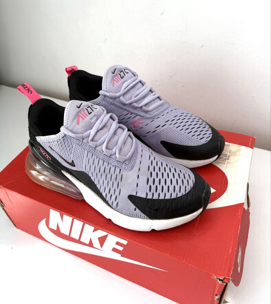 Nike Air Max 270 (38) Дамски Маратонки