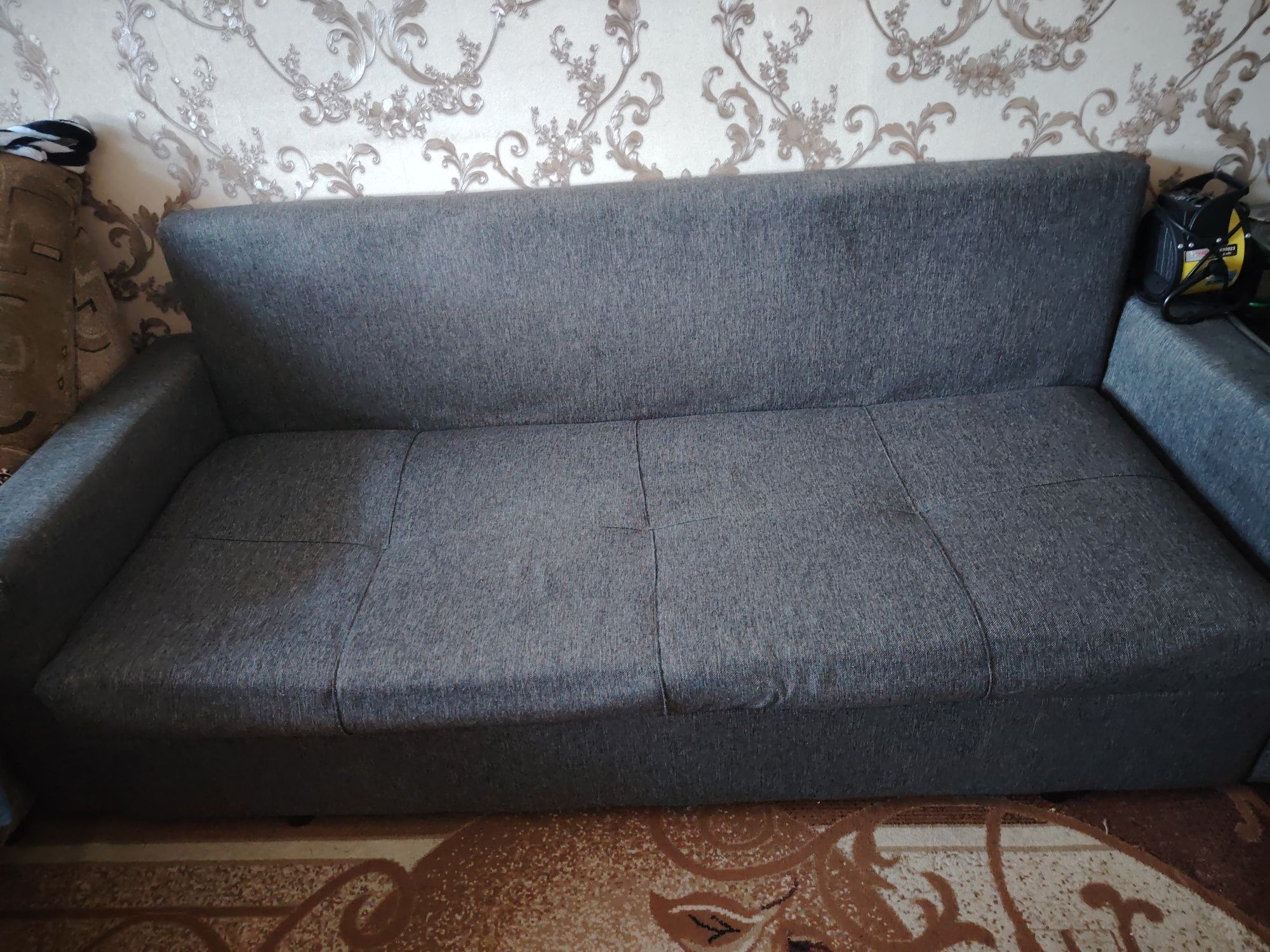 СРОЧНО Продам диван