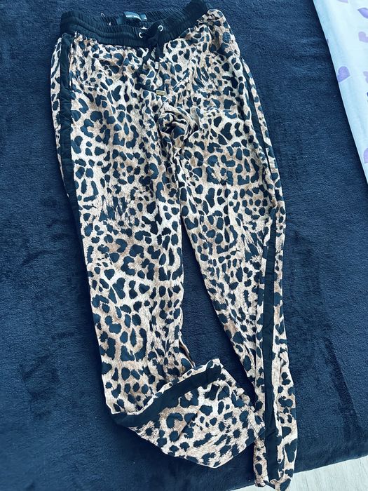 Голям Лот от Дрехи S-M - Всичко за 20лв.