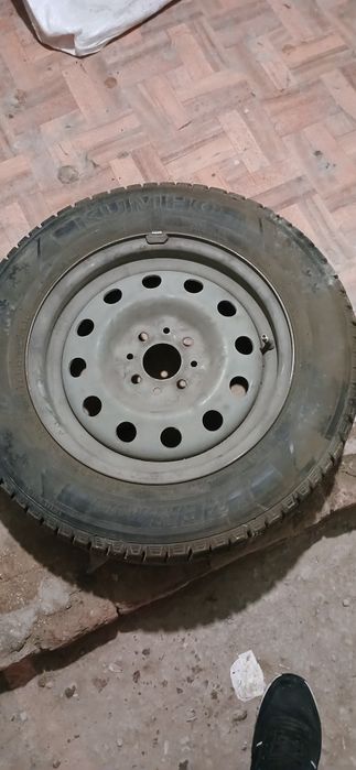 Зимный шина Хумко штамп дискасы мен 4 шт. 185_65_14 Ваз Гранта дискасы