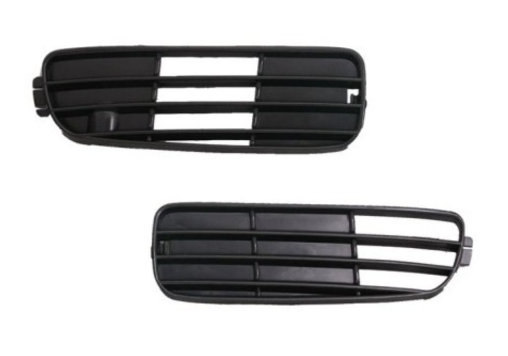 Заглушки, решётки бампера Ауди 80 Б4