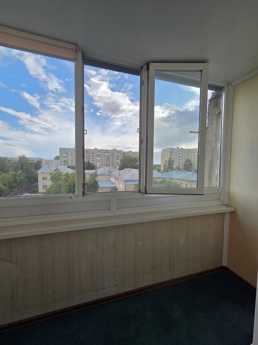 3 комн Командированным,20 ый мкр